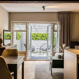 Appartement Eclectic Loft 'pinot Noir', Den Haag