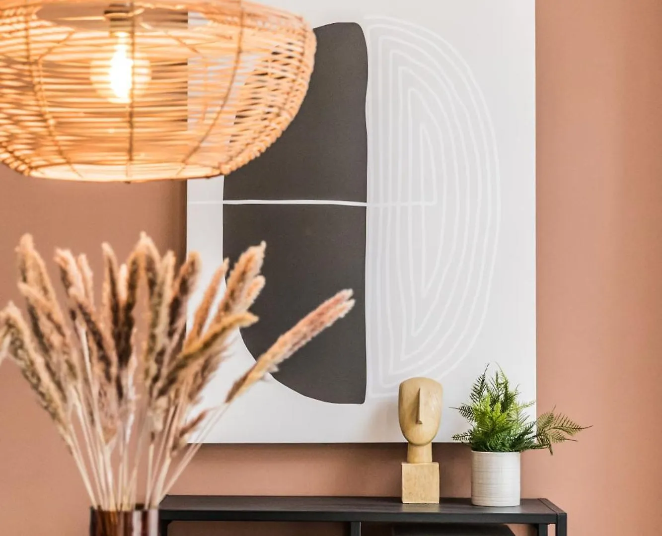 Excellent Listing 'Shiraz' Apartment The Hague